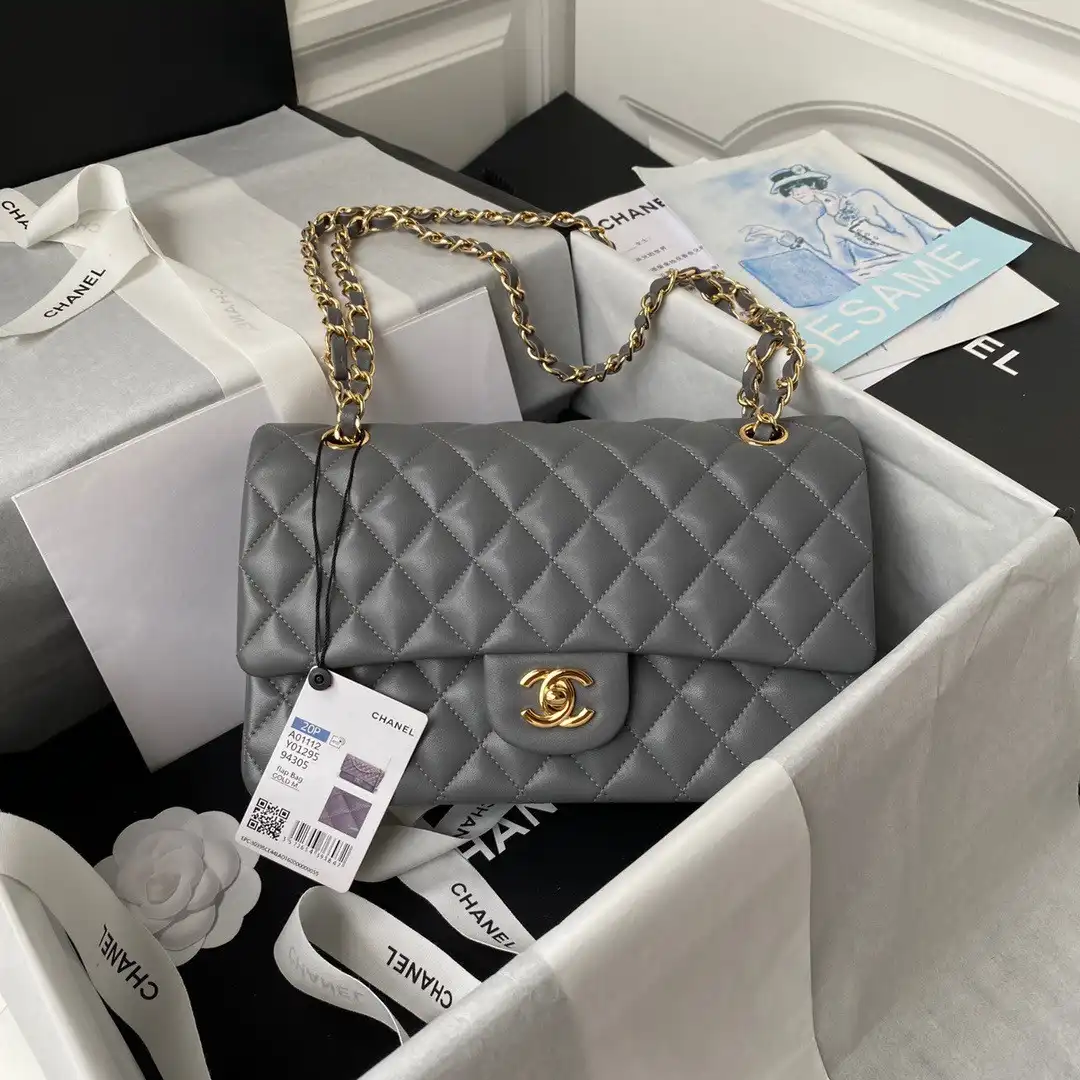 Firstbag Ru CHANEL FLAP BAG