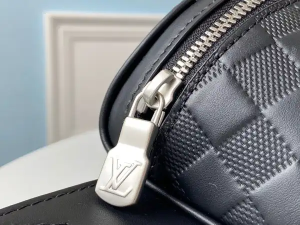 Aaa replica ru LOUIS VUITTON CAMPUS BUMBAG