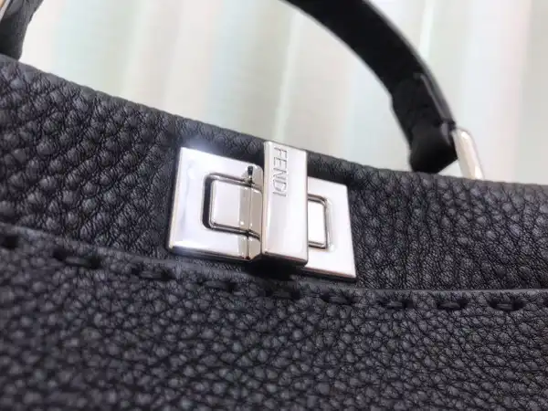 FENDI MINI PEEKABOO-18-23-11CM