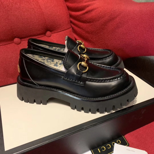 HOT SALE GUCCI Leather lug sole Horsebit loafer