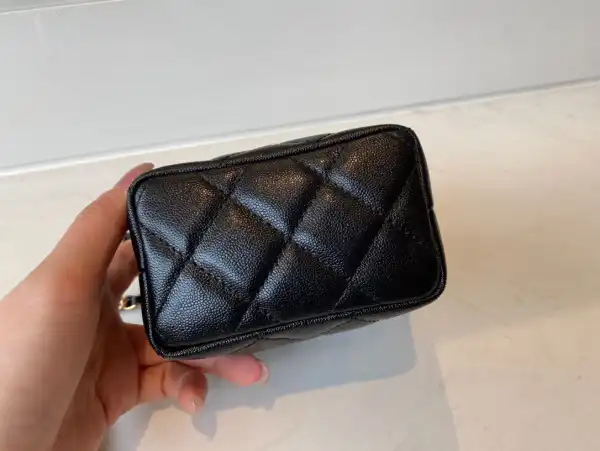 Frstbag ru CHANEL SMALL VANITY WITH CHAIN