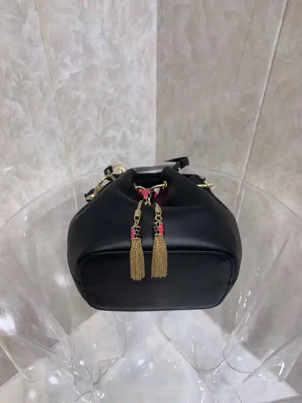 Yupoo bagsoffer BVLGARI SERPENTI FOREVER BUCKET BAG