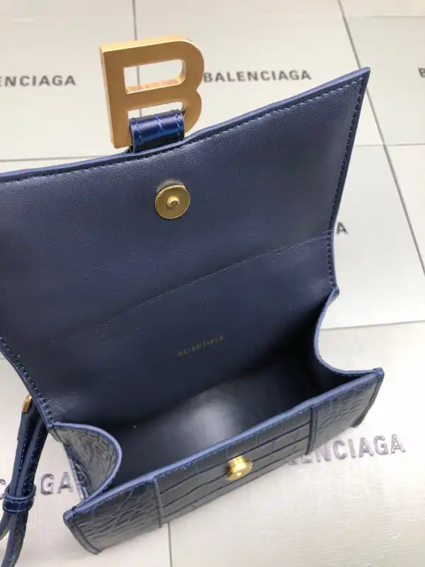 Bagsoffer BALENCIAGA HOURGLASS XS TOP HANDLE BAG