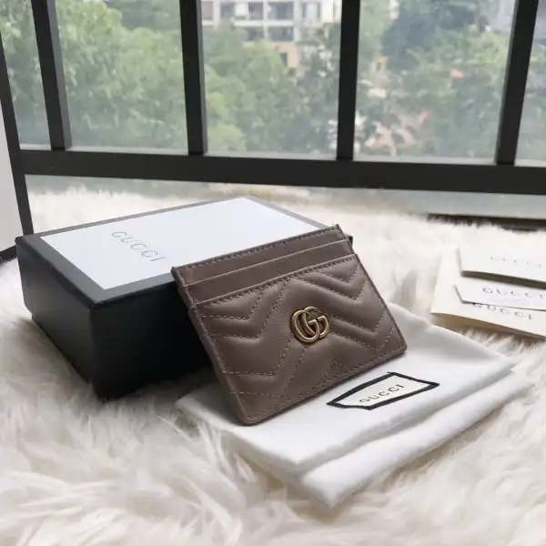 GUCCI MARMONT CARD CASE