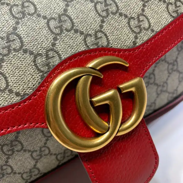 Gucci GG Marmont 26CM