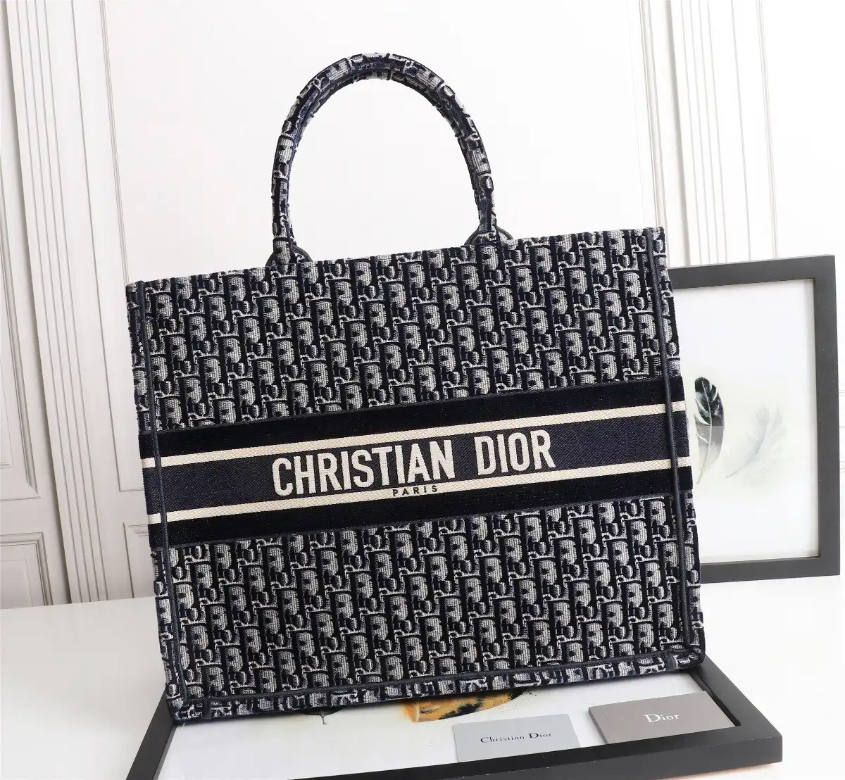 Affordable Large Diro Book Tote-42*35*18.5cm