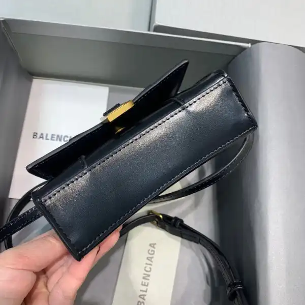 First Bag Ru BALENCIAGA HOURGLASS