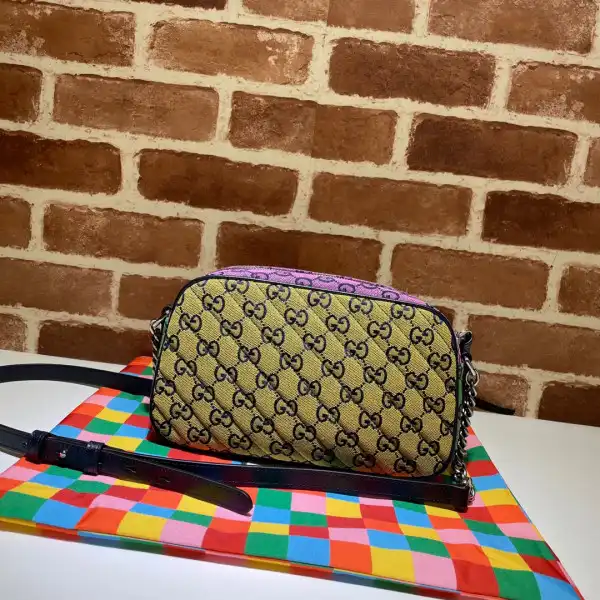 GUCCI GG Marmont small shoulder bag