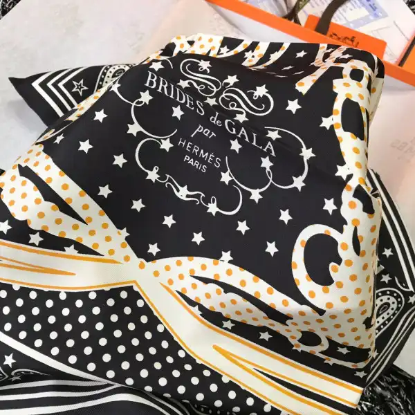 First Bag Ru HERMES SCARF