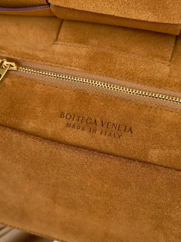 Bagsoffer yupoo BOTTEGA VENETA ARCO