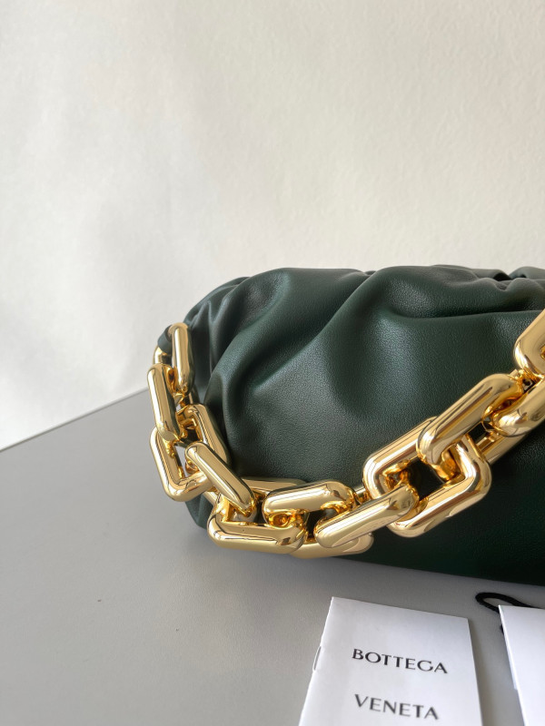 HOT SALE BOTTEGA VENETA THE CHAIN POUCH