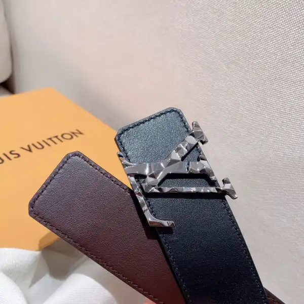 First bag ru Louis Vuitton Belt