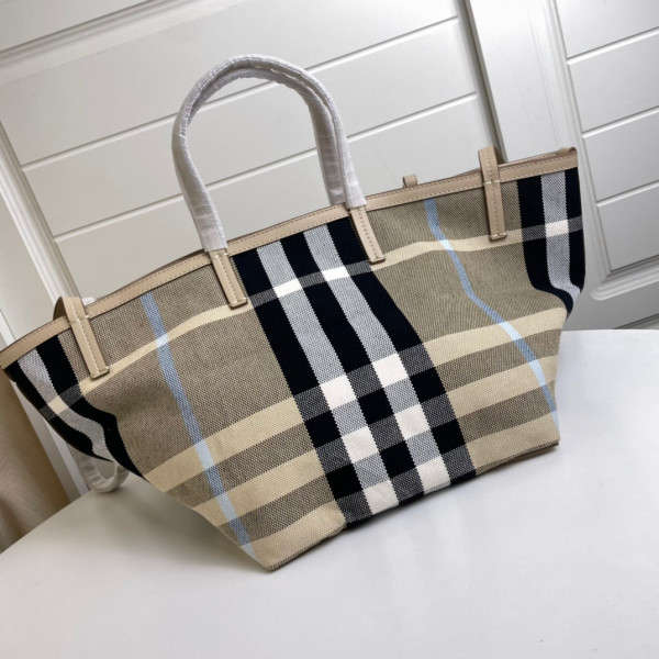 HOT SALE BURBERRY Beach Tote