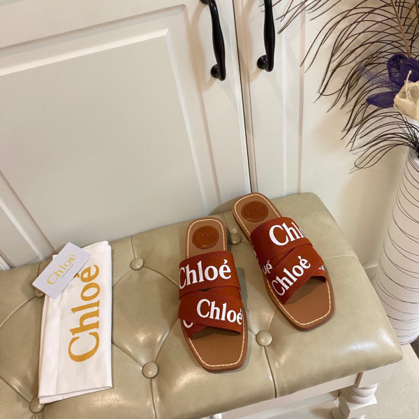 HOT SALE CHLOÉ woody flat mule