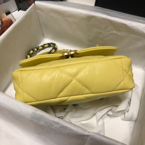 CL 19 FLAP BAG