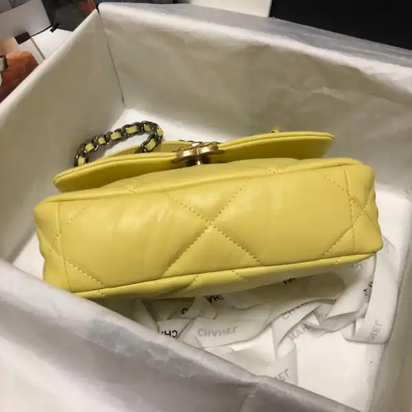 Frstbag ru CHANEL 19 FLAP BAG