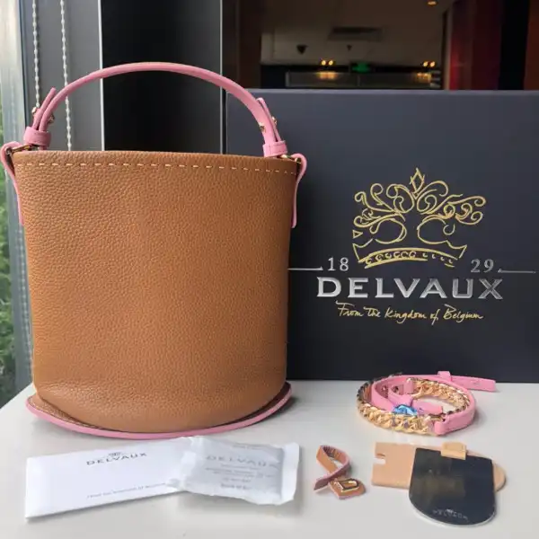 DELVAUX Pin Mini Bucket