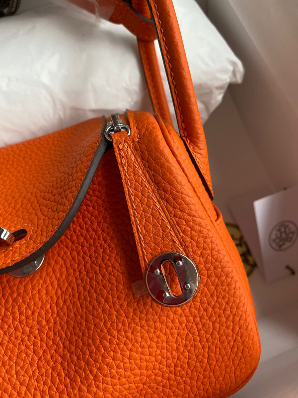 HOT SALE HERMES LINDY MINI HANDMADE