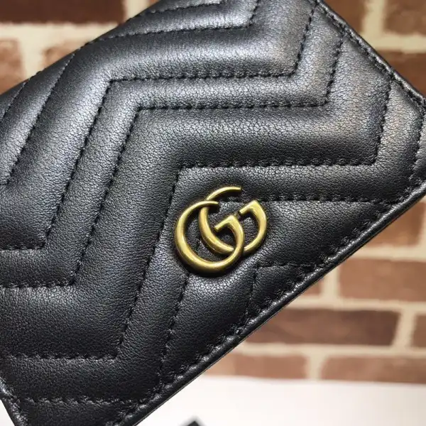 Affordable GUCCI GG Marmont card case wallet