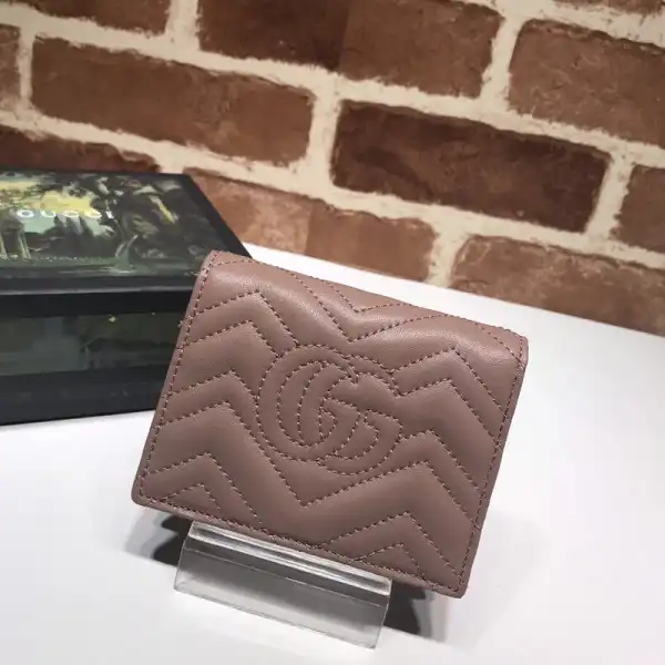 Affordable GUCCI GG Marmont card case wallet