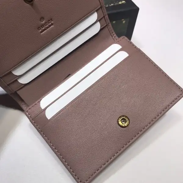 GUCCI GG Marmont card case wallet