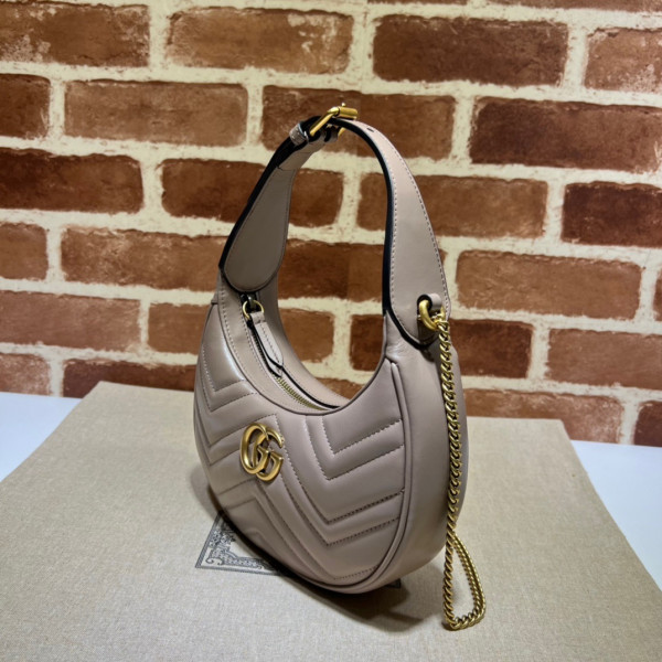 HOT SALE GUCCI GG Marmont half-moon-shaped mini bag