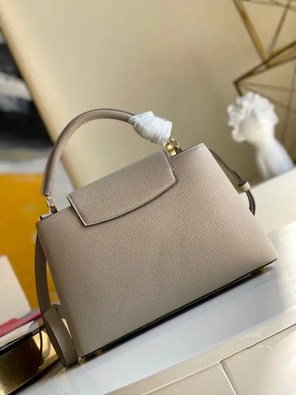 Cheap LOUIS VUITTON CAPUCINES MM