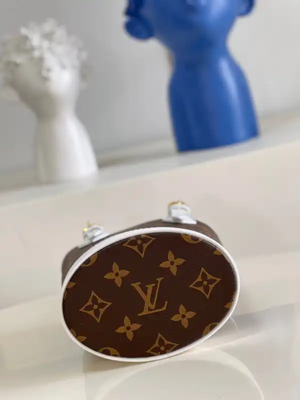 Cheap LOUIS VUITTON NANO BUCKET