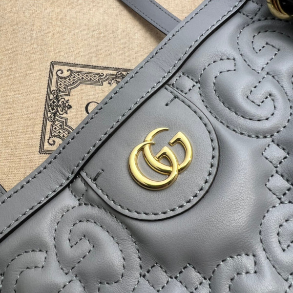 HOT SALE GUCCI GG matelassé leather medium tote