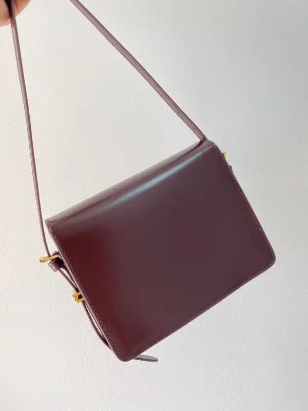 BURBERRY Small Leather Grace Bag