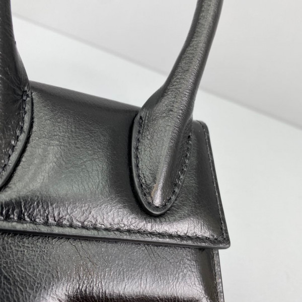 HOT SALE JACQUEMUS Le Chiquito Mini Bag