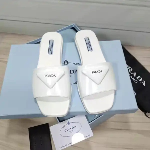 Bagsoffer yupoo PRADA slides