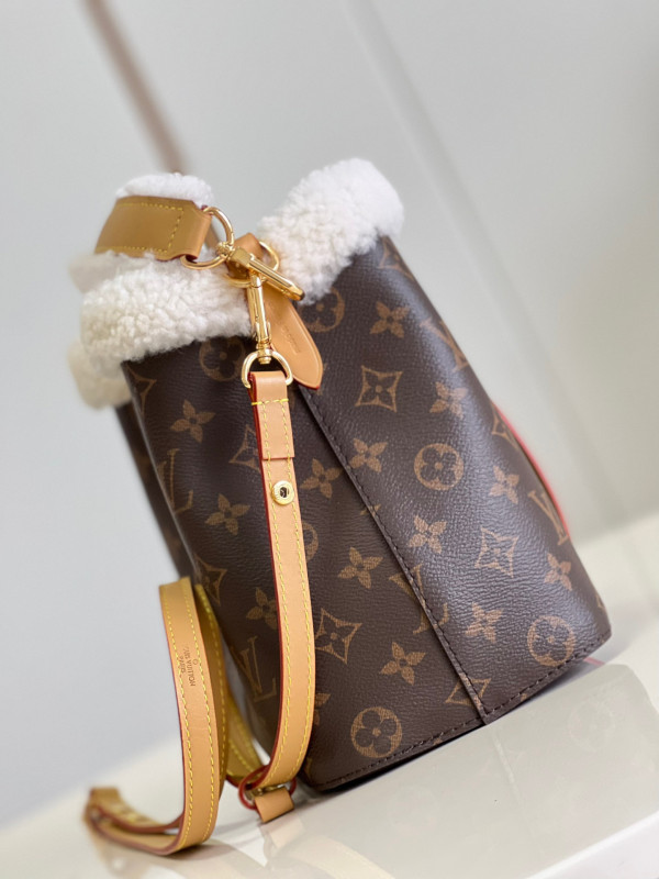 HOT SALE LOUIS VUITTON NÉONOÉ BB