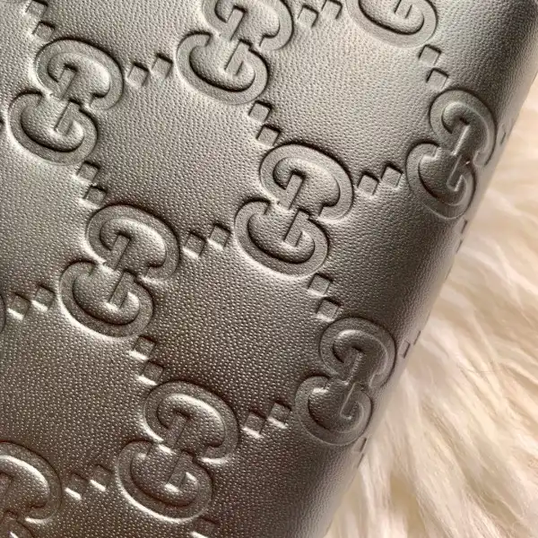 Affordable GUCCI LEATHER ZIP AROUND WALLET