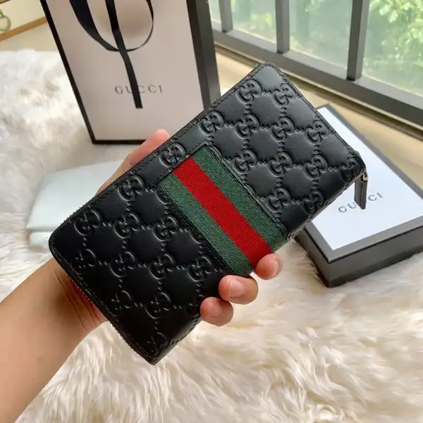 Cheap GUCCI LEATHER ZIP AROUND WALLET