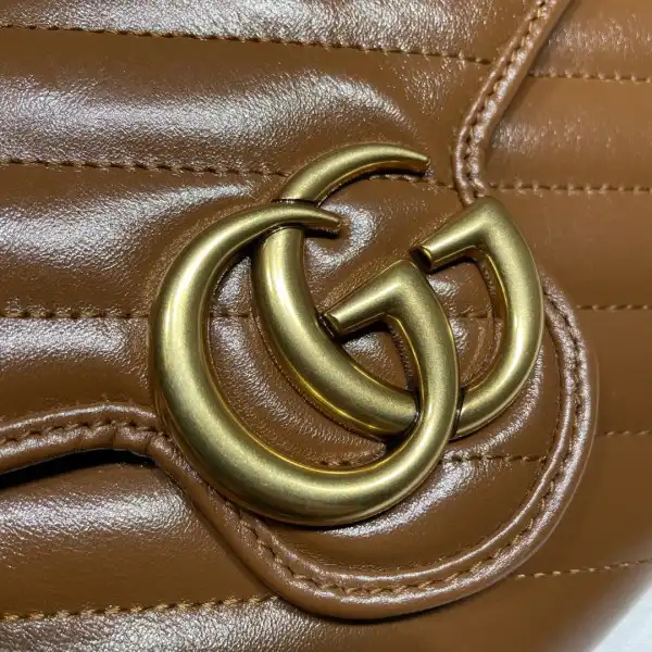 GUCCI GG MARMONT CHAIN WALLET