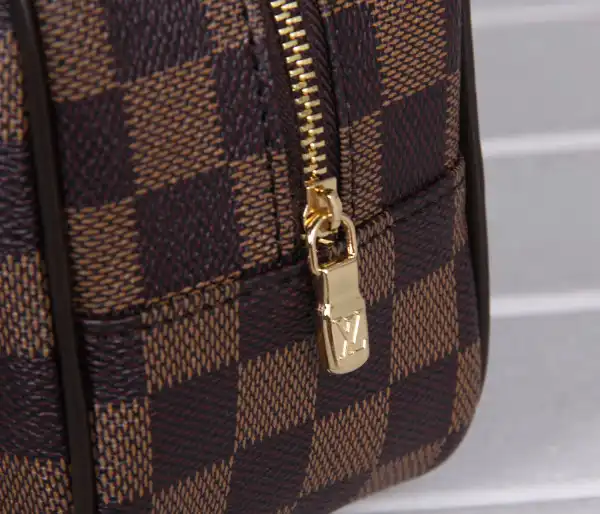 Affordable LOUIS VUITTON TOILETRY BAG