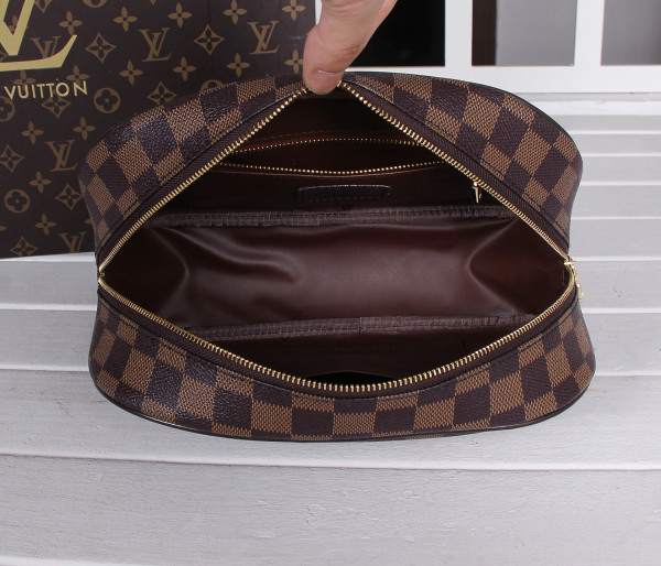 HOT SALE LOUIS VUITTON TOILETRY BAG