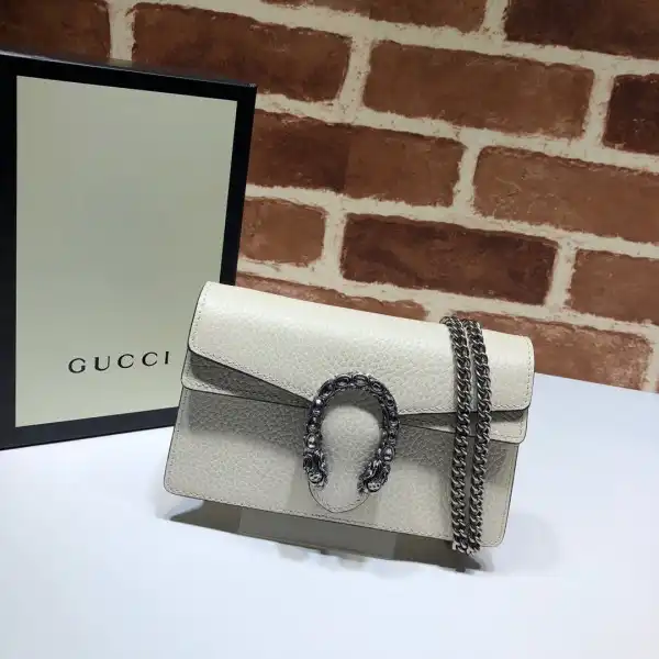 First bag ru GUCCI Dionysus super mini bag