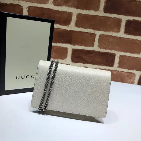 Cheap TO GUCCI Dionysus super mini bag