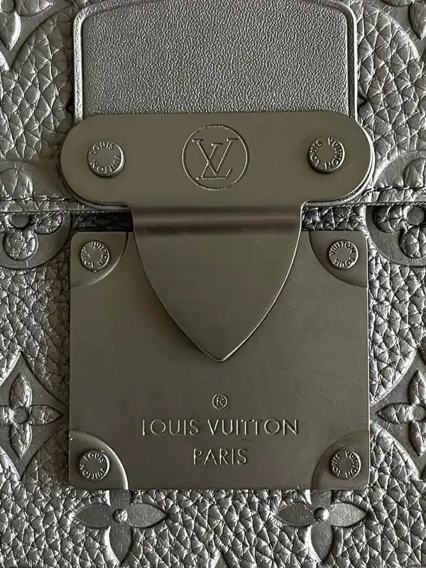 LOUIS VUITTON S LOCK A4 POUCH