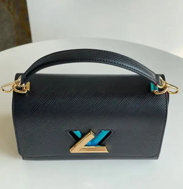 LOUIS VUITTON TWIST MM