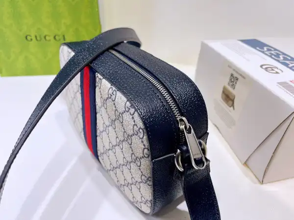 Firstbag Ru Gucci Ophidia GG shoulder bag