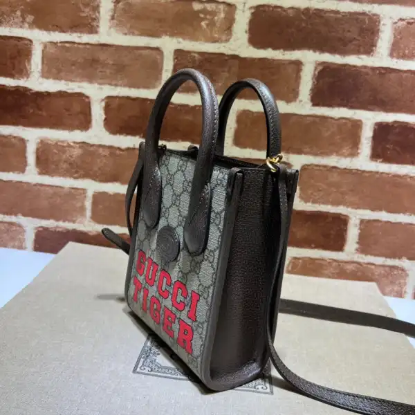 Affordable Gucci Mini tote bag with Interlocking G