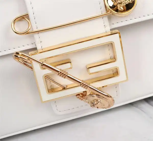 FENDI Brooch mini baguette