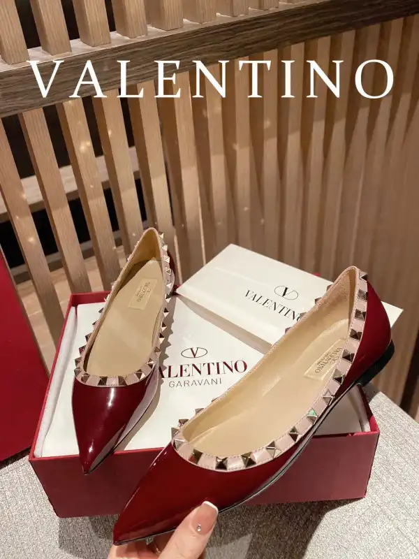 First bag ru VALENTINO ROCKSTUD FLAT