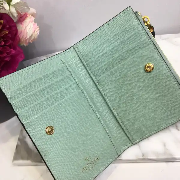 VALENTINO VSLING GRAINY CALFSKIN CARDHOLDER WITH ZIPPER