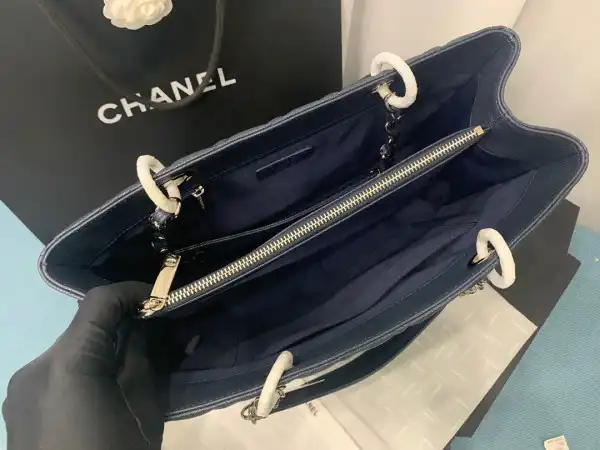 CHANEL TOTE BAG