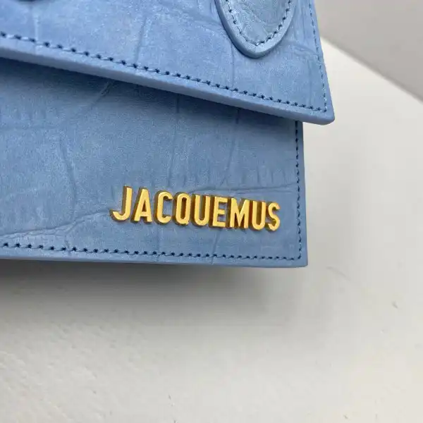 Bagsoffer JACQUEMUS Le Chiquito Mini Bag