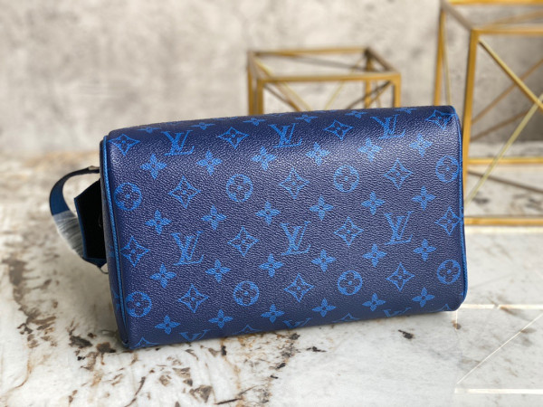 HOT SALE LOUIS VUITTON DOPP KIT TOILET POUCH